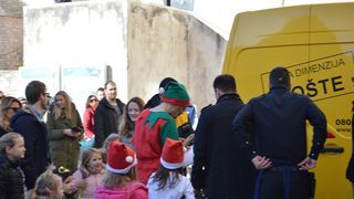 Djed Božićnjak iz Laponije stigao na Forum- poštom!