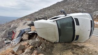 Orkanska bura na istom mjestu na cesti Gračac – Zaton Obrovački prevrnula dva kamiona