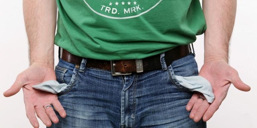 Zagreb – Prazni dzepovi, ilustracija. Photo: Tomislav Miletic/PIXSELL Autor Tomislav Miletic/PIXSELL Ključne riječi siromastvo, ilustracija, besparica, sirotinja Zagreb – Prazni dzepovi, ilustracija. Photo: Tomislav Miletic/PIXSELL Autor Tomislav Miletic/PIXSELL Ključne riječi siromastvo, ilustracija, besparica, sirotinja