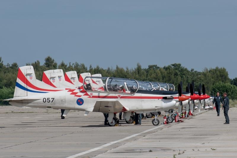 Akro skupina “Krila oluje” u novom sastavu predstavila novi letački program, Foto: Dino Stanin/PIXSELL