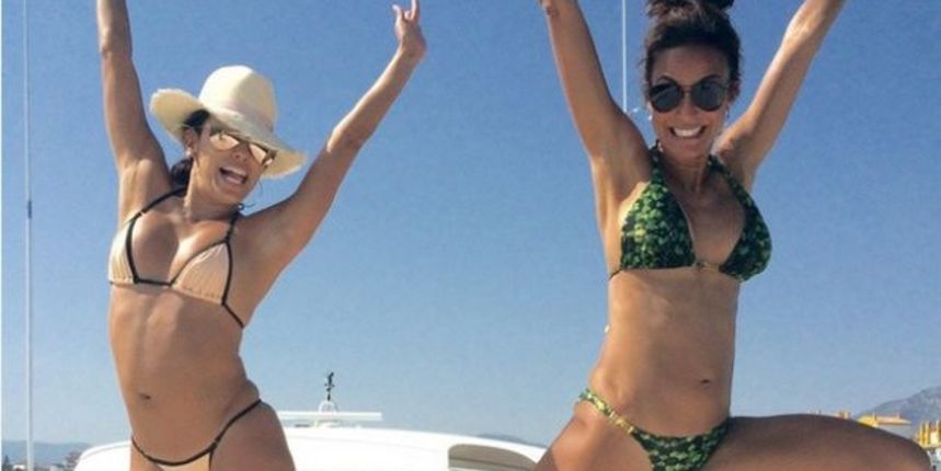 Eva Longoria žari i pali u minijaturnom bikiniju
