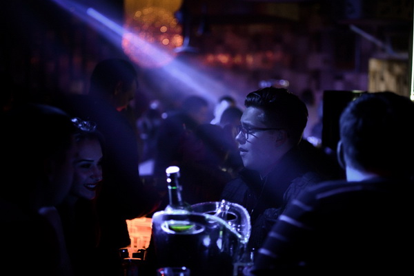 Uskrsni koncert: Filip Dizdar & Groovers bend @ Maraschino Bar