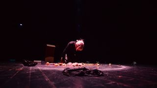 “Ana i Ona” naziv je predstave čijom je premijerom sinoć u zadarskom Kazalištu lutaka započela umjetnička revija pod nazivom “Nosi se Teatro Verrdi”.