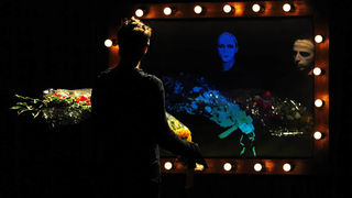 17. Zadarsko kazališno ljeto: Multimedijalni performans “Diva”, Edvin Liverić, foto: N. Marčev 17. Zadarsko kazališno ljeto: Multimedijalni performans “Diva”, Edvin Liverić, foto: N. Marčev