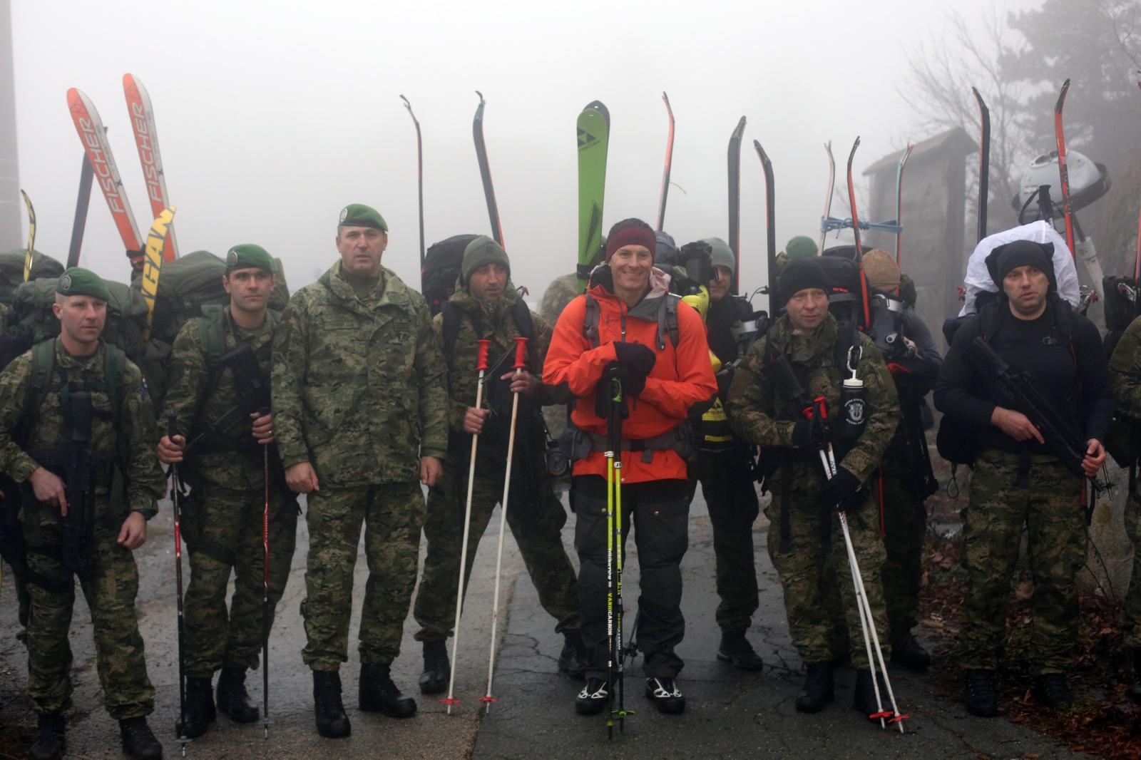 Ivica Kostelić s pripadnicima ZSS i SOD krenuo na osmodnevnu ekspediciju po Velebitu Ivica Kostelić s pripadnicima ZSS i SOD krenuo na osmodnevnu ekspediciju po Velebitu