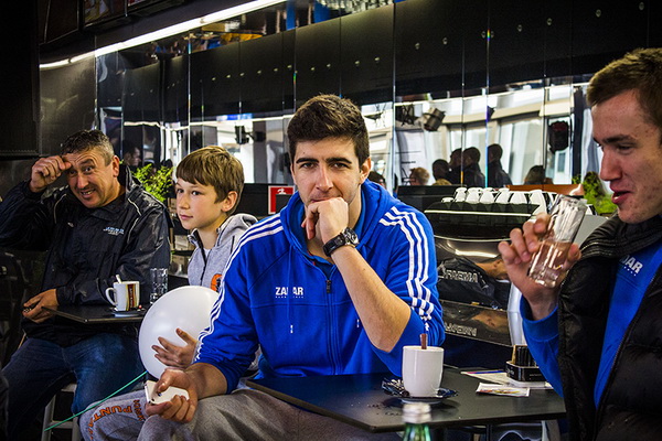 Druženje s košarkašima Zadra u Caffe baru Forum, Foto: Mia Čop Druženje s košarkašima Zadra u Caffe baru Forum, Foto: Mia Čop