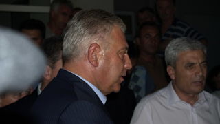 Sanader u posjeti ozljedjenim vatrogascima