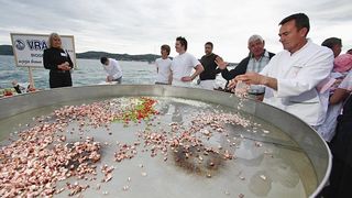 5. Eno-eko-gastro-etno stol (foto: Marin Gospić)