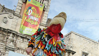 Povorka karnevalske skupine “Sovinjski pusti”