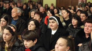 (V)Ladari i (V)Ladarice folklorne scene u Hrvatskoj još jednom oduševili Bibinjce. Foto: Leo Banić