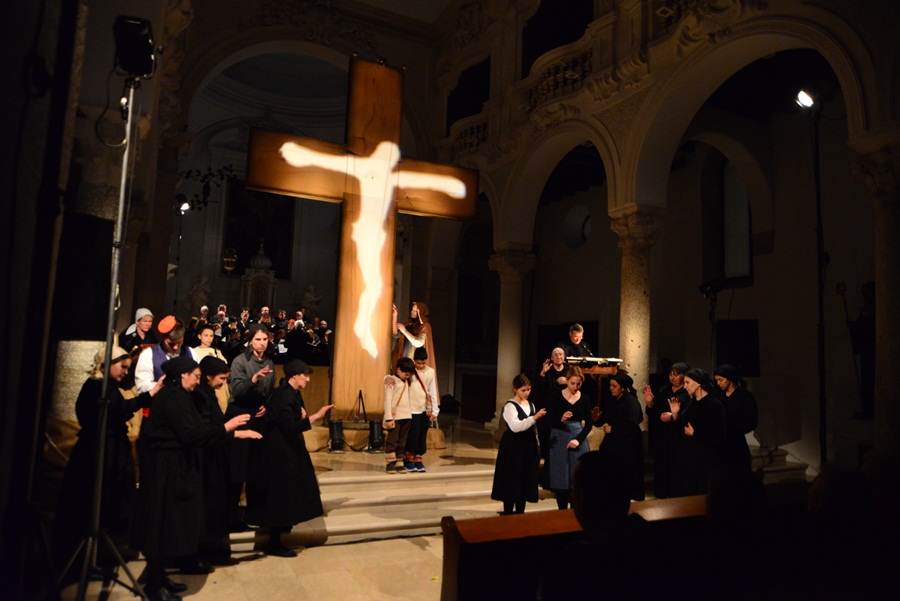 Pasionski oratorij “Zadnja postaja” ; foto Iva Perinčić