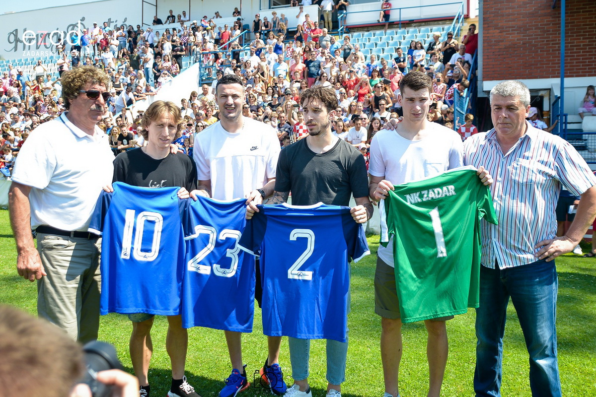 Zadarska vatrena četvorka na Stanovima se družila s mladim zadarskim nogometašima