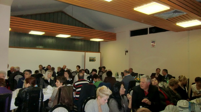 Povodom 8. Dana makedonske kulture, kulturno-umjetničko društvo ”Biljana” u dvorani hotela Iž u Zadru organizirala je večer poezije i glazbe Povodom 8. Dana makedonske kulture, kulturno-umjetničko društvo ”Biljana” u dvorani hotela Iž u Zadru organizirala je večer poezije i glazbe