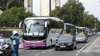 Stali autobusi, vozači upozorili: ‘Imamo 3800 kuna plaću i sad se svi čude što idemo van’ Stali autobusi, vozači upozorili: ‘Imamo 3800 kuna plaću i sad se svi čude što idemo van’