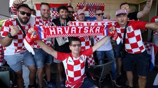 Veseli hrvatski navijači u Rostovu na Donu
