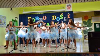 Prvi dan škole u OŠ Stanovi  ; foto Iva Perinčić