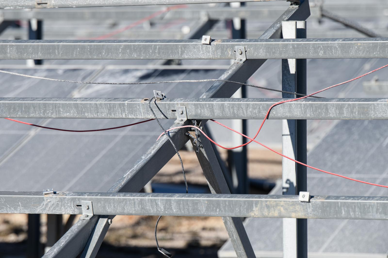 U Zatonu Obrovačkom bura uništila jednu od najvećih solarnih elektrana u Hrvatskoj U Zatonu Obrovačkom bura uništila jednu od najvećih solarnih elektrana u Hrvatskoj