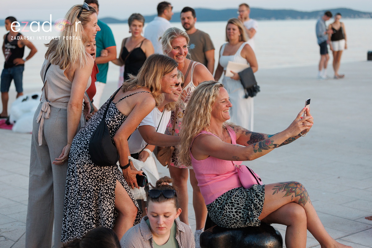 Večernji đir po gradu 18. lipnja 2024. Večernji đir po gradu 18. lipnja 2024.