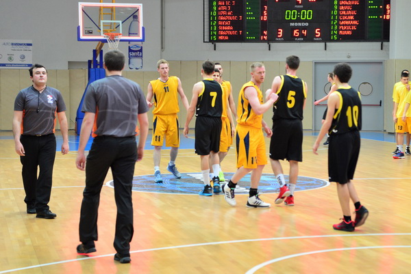 U posljednjem kolu A-2 lige Jug, košarkaši Jazine Arbanasa trebali su pobjedu nad Sukošanom kako bi potvrdili nastup u kvalifikacijama za A-1 ligu. Nervoza je učinila svoje ali na koncu košarkaši trenera Josipa Plantaka slavili su rezultatom 63-58