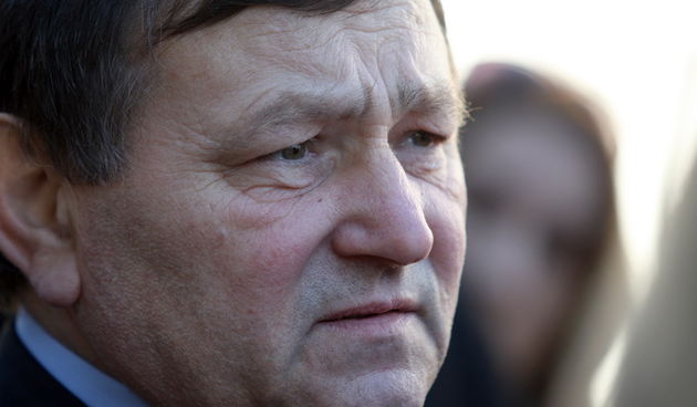 Zadar, 111212.
Policijska uprava zadarska. 
Nakon zahvale generalu Anti Gotovini, Zadrani su danas odali priznanje i ratnom zapovjedniku postrojbi specijalne policije Mladenu Markacu. General Markac najprije je obisao spomen sobu u prostorijama Policijske