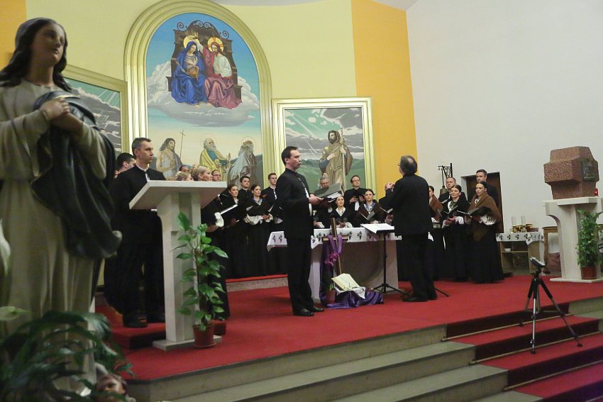 (V)Ladari i (V)Ladarice folklorne scene u Hrvatskoj još jednom oduševili Bibinjce. Foto: Leo Banić