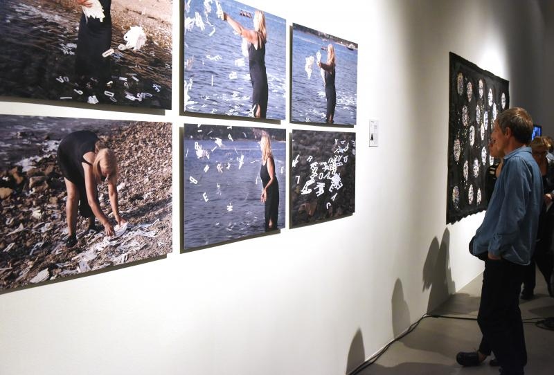 U Muzeju suvremene umjetnosti otvorena je izlozba Umjetnik na odmoru. Photo: Davor Visnjic/PIXSELL U Muzeju suvremene umjetnosti otvorena je izlozba Umjetnik na odmoru. Photo: Davor Visnjic/PIXSELL