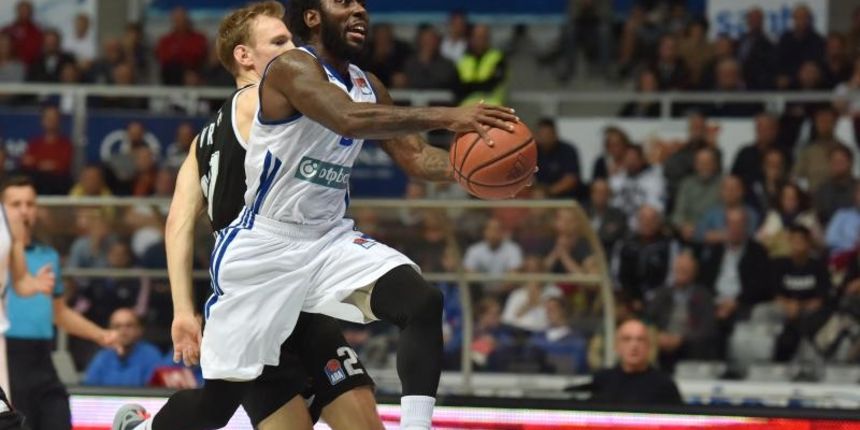 ABA liga, 10. kolo: KK Zadar – KK Partizan NIS 65-61, Foto: Dino Stanin/PIXSELL