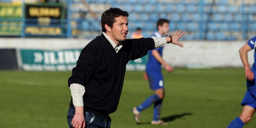 Zadar, 060413.
Stadion na Stanovima.
Utakmica 26. kola prve HNL izmedju NK Zadar i NK Istra. Na fotografiji: trener Zadra Ferdo Milin.
Foto: Jure Miskovic / CROPIX Zadar, 060413.
Stadion na Stanovima.
Utakmica 26. kola prve HNL izmedju NK Zadar i NK Istra. Na fotografiji: trener Zadra Ferdo Milin.
Foto: Jure Miskovic / CROPIX