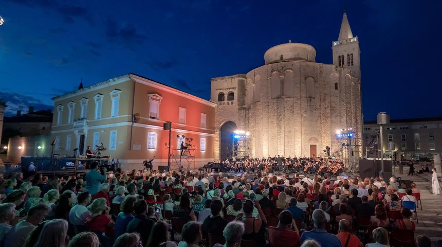 Forum: Otvorene 63. Glazbene večeri u Sv. Donatu Forum: Otvorene 63. Glazbene večeri u Sv. Donatu