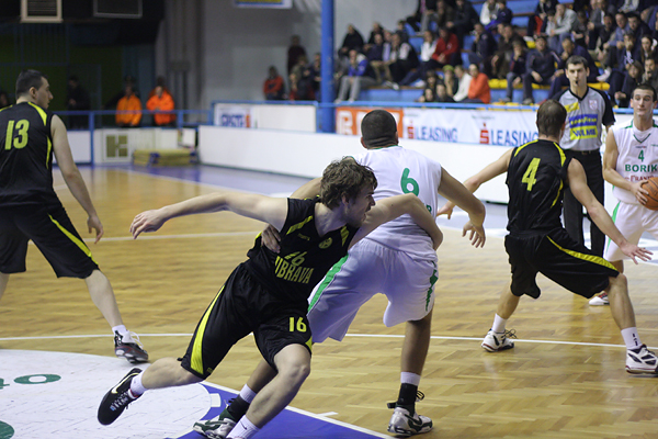 KK Borik-Puntamika – KK Dubrava