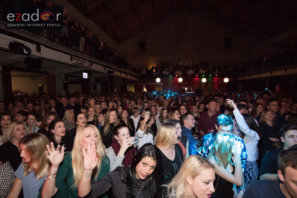 Tony Cetinski @ Arsenal Zadar, 24. studenog 2017. Tony Cetinski @ Arsenal Zadar, 24. studenog 2017.