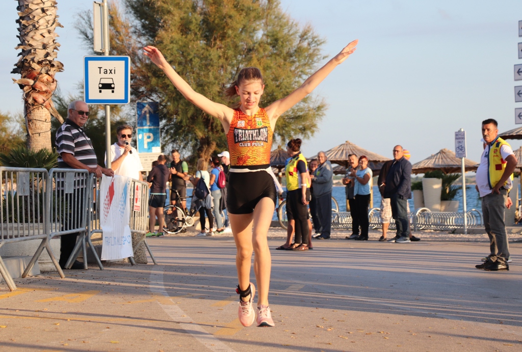 Vir: Akvatlon za početnike – uvod u Prvenstvo Hrvatske u olimpijskom triatlonu Vir: Akvatlon za početnike – uvod u Prvenstvo Hrvatske u olimpijskom triatlonu