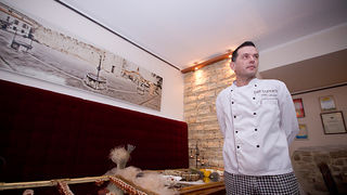 Restoran Pet bunara – “Šinjorina Dunja” (foto:Saša Čuka) Restoran Pet bunara – “Šinjorina Dunja” (foto:Saša Čuka)