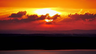 Prekrasan tribanjski zalazak