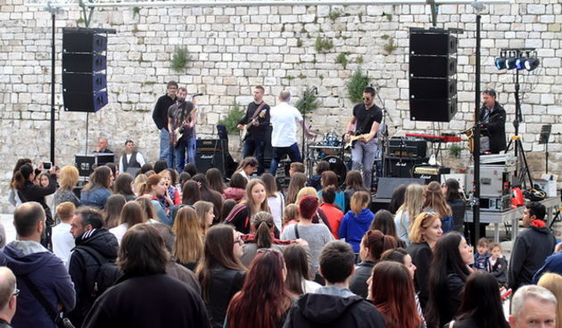 The Voice u Zadru: Sara, Dino, Ive i Jure na Trgu pet bunara, Foto: Roberto Lerga