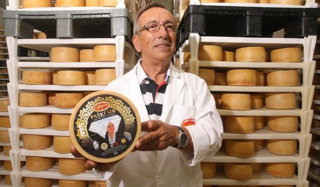 Paški sir sirane Gligora osvojio titulu najboljeg sira na svijetu, Photo: Dino Stanin/PIXSELL