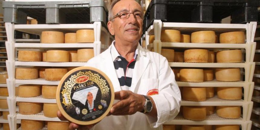 Paški sir sirane Gligora osvojio titulu najboljeg sira na svijetu, Photo: Dino Stanin/PIXSELL Paški sir sirane Gligora osvojio titulu najboljeg sira na svijetu, Photo: Dino Stanin/PIXSELL