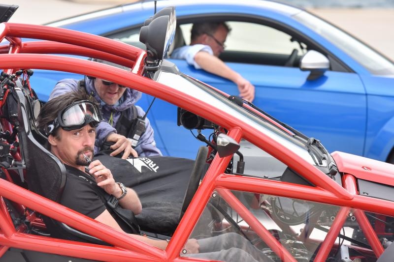 Jeremy Clarkson i Richard Hammond snimali u pritaništu Žigljen na Pagu