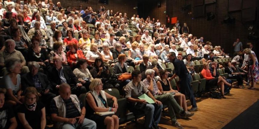 Zagreb – U Zagrebackom kazalistu mladih otvoren je Festival svjetske knjizevnosti. Zvijezda veceri bio je katalonski pisac Jaume Cabre Photo: Borna Filic/PIXSELL
