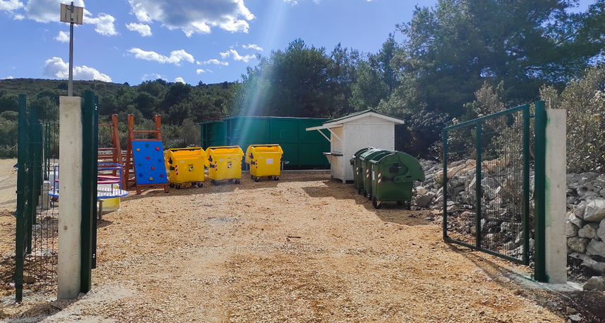 Na Pašmanu sagrađen novi zeleni otok Na Pašmanu sagrađen novi zeleni otok