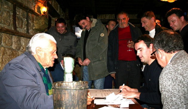 Pag: Prvi otočni turnir u briškuli i trešeti, Foto: Ivana Portada