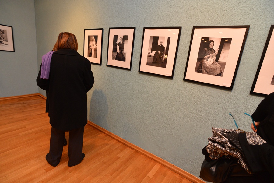 Otvorenje izložbe Abdulaha Seferovića “Dom Bernarde Albe – 1974.” Otvorenje izložbe Abdulaha Seferovića “Dom Bernarde Albe – 1974.”