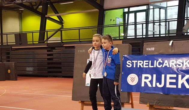 Zadrani sjajni na Streličarskom turniru u Rijeci