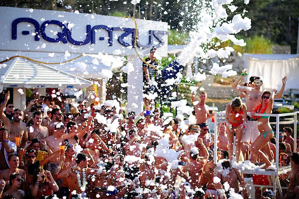 12.08. Aquarius klub, after beach party, foto: Goran Telak 12.08. Aquarius klub, after beach party, foto: Goran Telak