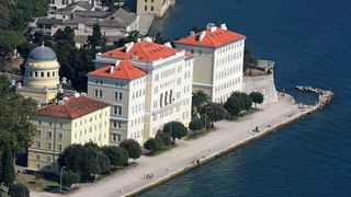 Zadar – Zračne snimke – Zgrada Zadarskog Sveučilišta (foto: Marin Gospić)