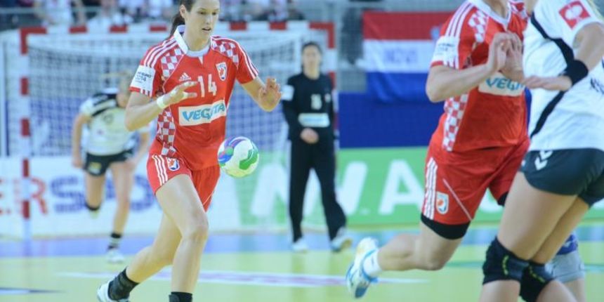 12.12.2014., Varazdin – Zensko Europsko rukometno prvenstvo, skupina C, Hrvatska – Nizozemska. Photo: Marko Jurinec/PIXSELL 12.12.2014., Varazdin – Zensko Europsko rukometno prvenstvo, skupina C, Hrvatska – Nizozemska. Photo: Marko Jurinec/PIXSELL