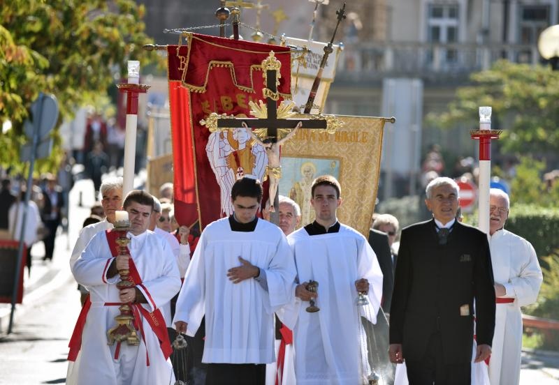 Šibenik: Velikim misnim slavljem i procesijom proslavljen blagdan Sv. Mihovila, Photo: Hrvoje Jelavić/PIXSELL
