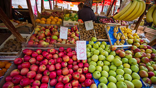 Đir po pijaci, 30. siječnja 2012. (foto:Saša Čuka)