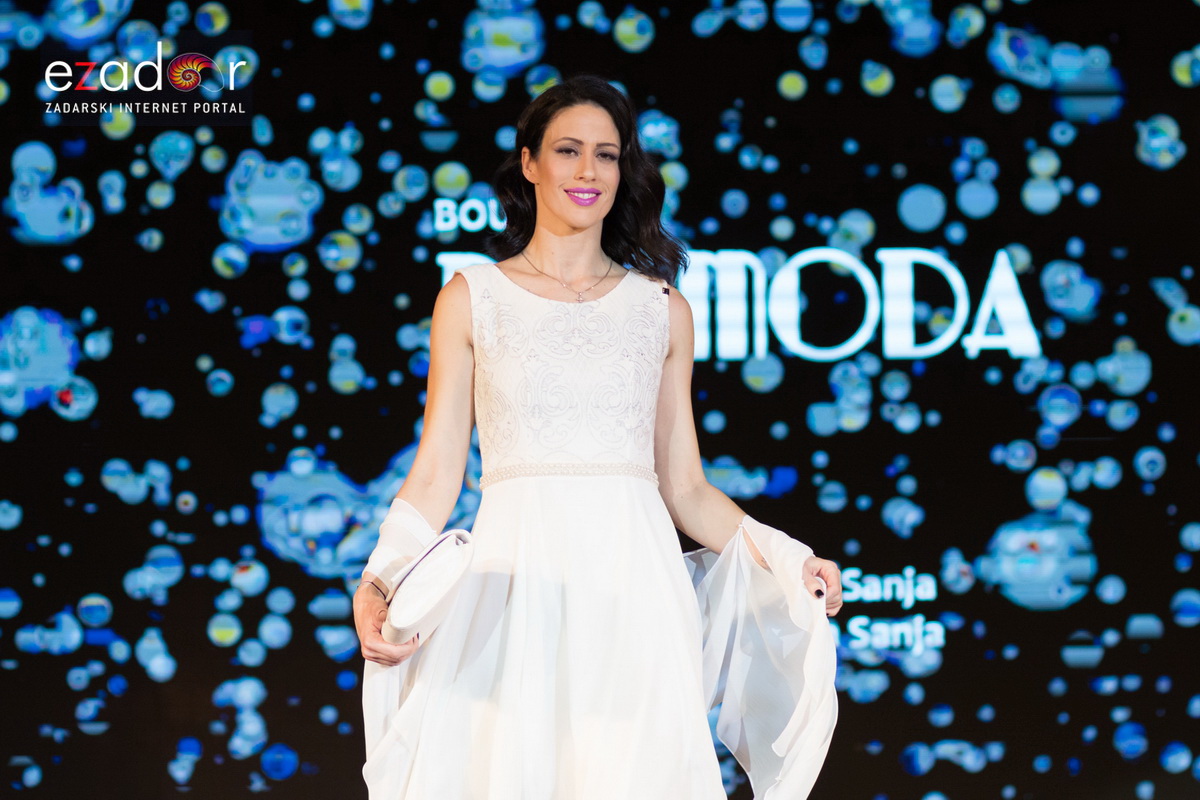 11. Festival vjenčanja: Modna revija vjenčanica i svečanih haljina te revija cvijeća i koncert Sandija Cenova 11. Festival vjenčanja: Modna revija vjenčanica i svečanih haljina te revija cvijeća i koncert Sandija Cenova