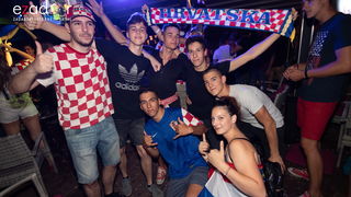 Čudesna noć: Velika fešta ulicama Zadra nakon plasmana Vatrenih u finale SP Čudesna noć: Velika fešta ulicama Zadra nakon plasmana Vatrenih u finale SP